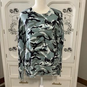 Calvin Klein pullover sweater